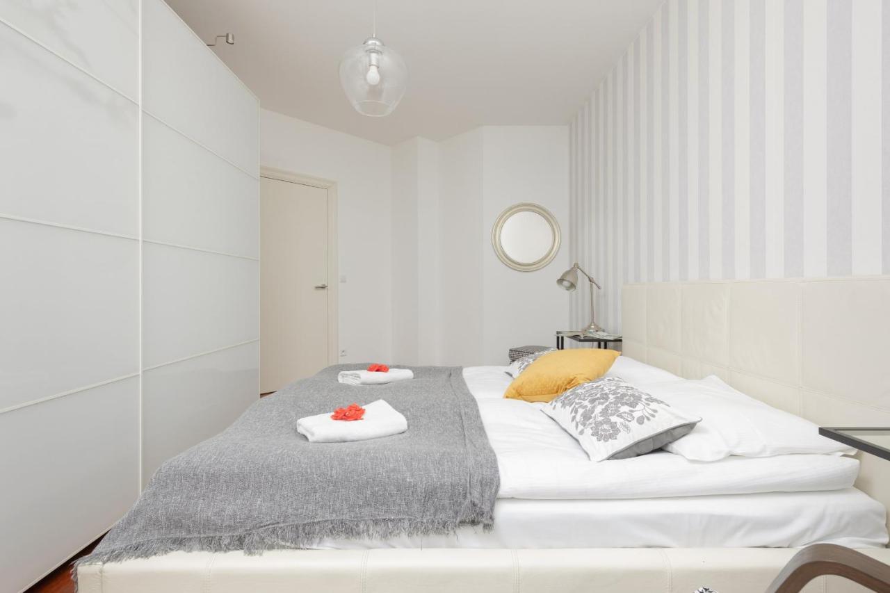 Warsaw Slominskiego Apartment By Noclegi Renters Exterior photo